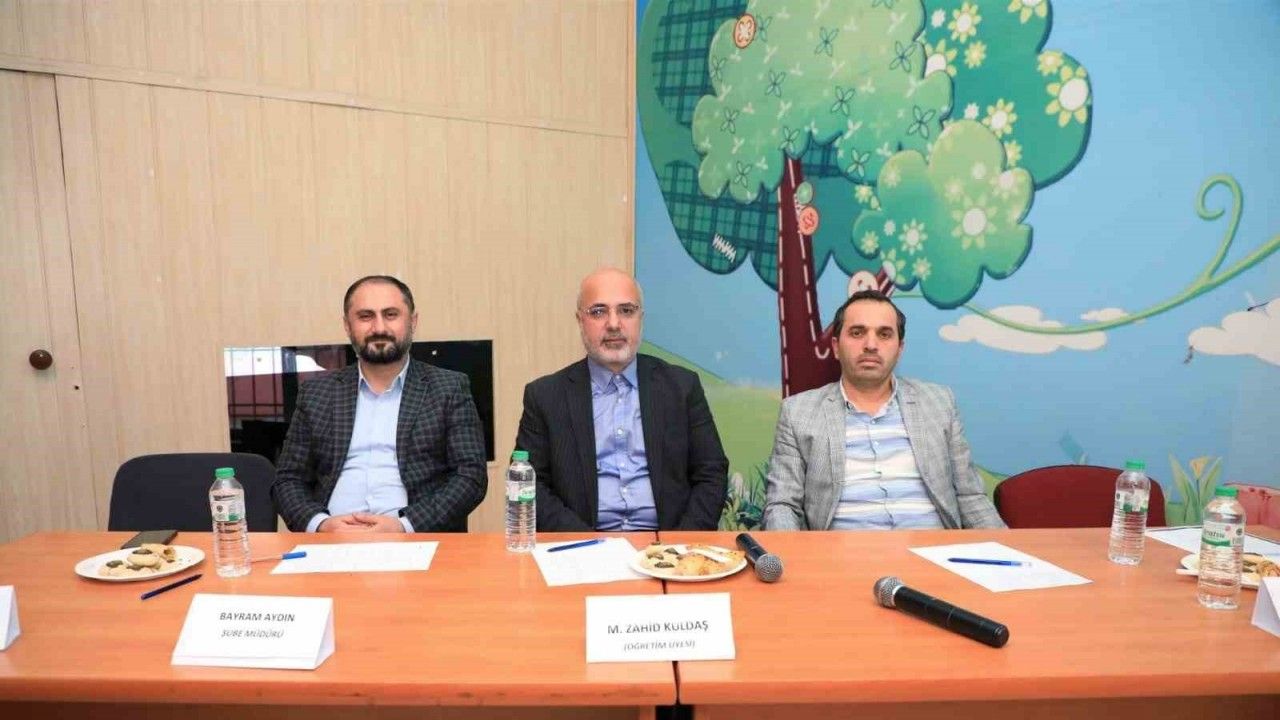 Bitlis’te “Genç Bilaller Ezan Okuma Yarışması”