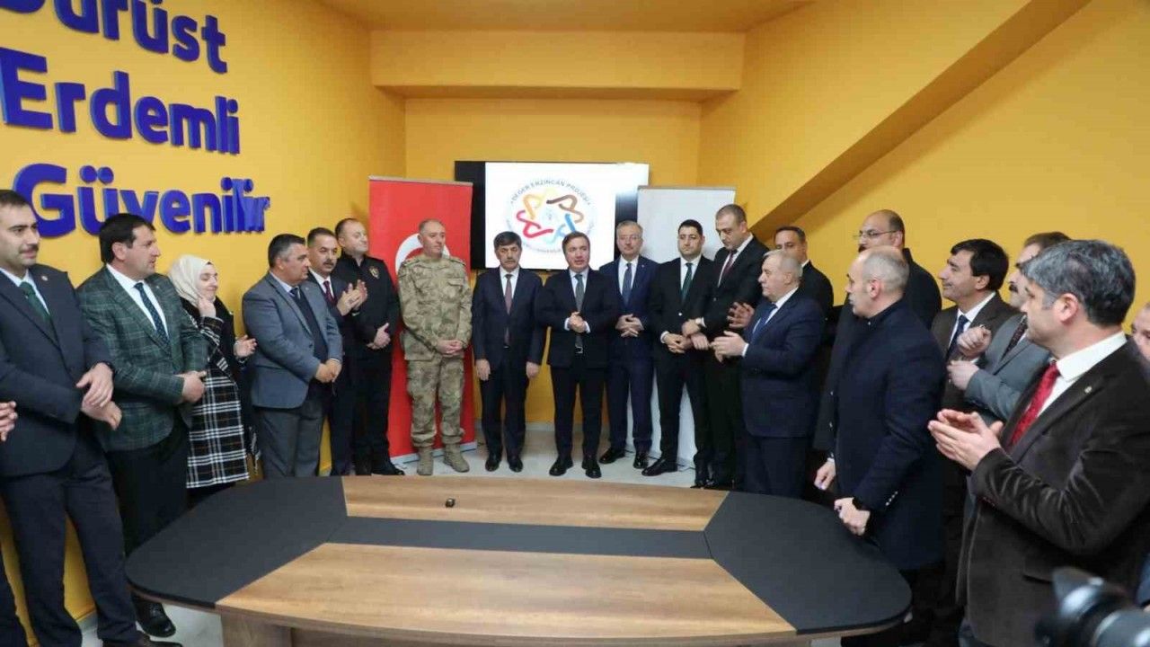 "Değer Erzincan Projesi" kapsamında 12 spor kulübünün protokol imza töreni düzenlendi