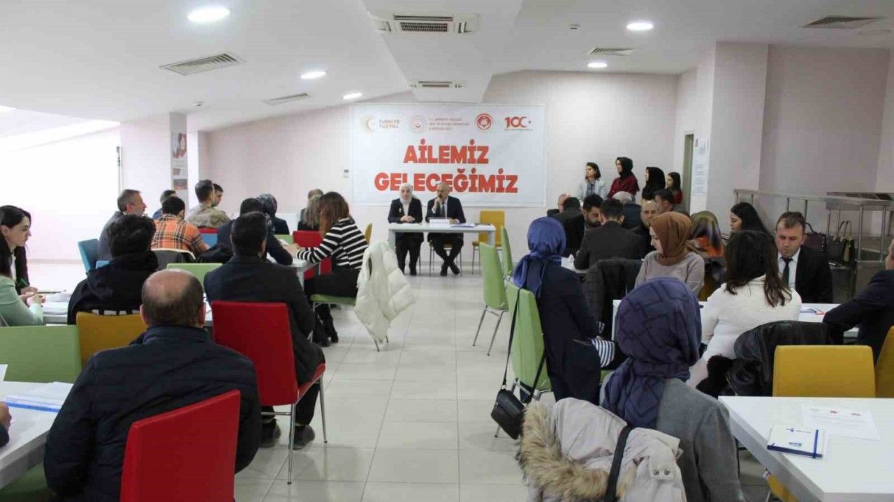 Bayburt’ta aile konulu çalıştay gerçekleştirildi