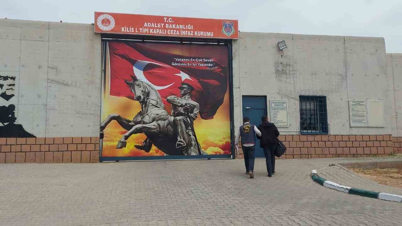 Kilis’te kesinleşmiş 6 yıl hapis cezası bulunan şahıs yakalandı