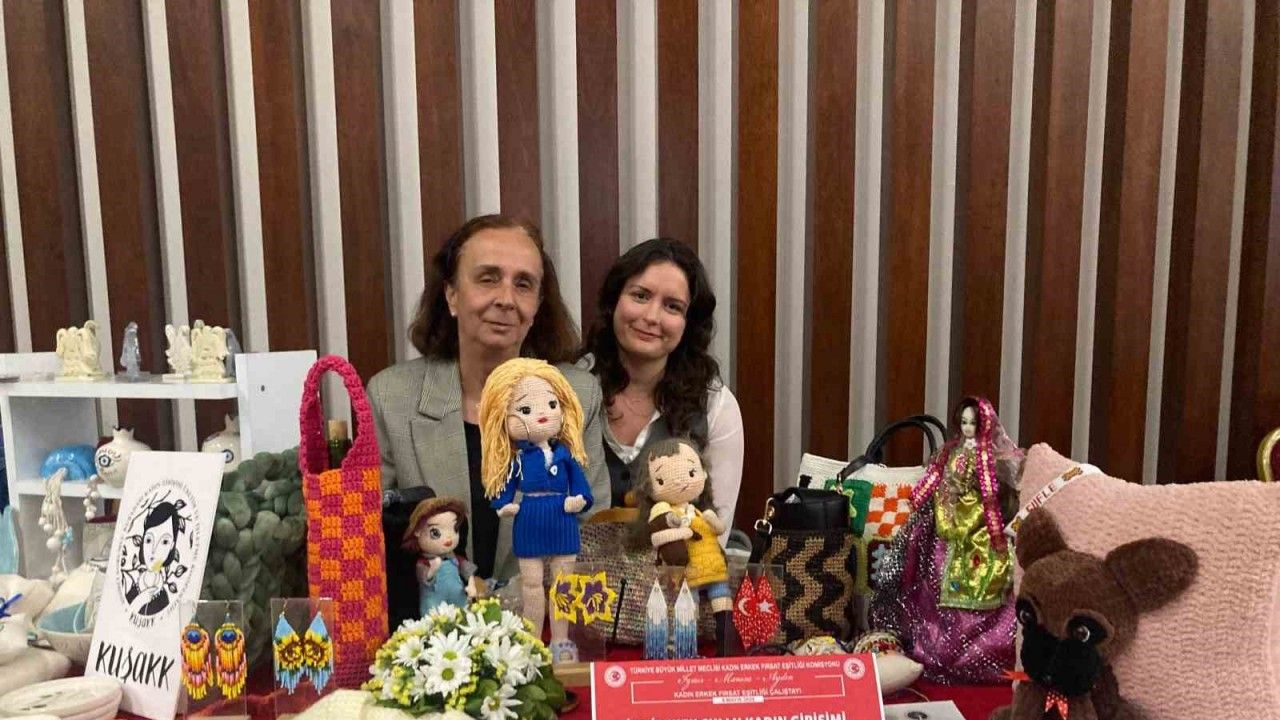 İzmir’de "Kadın Erkek Fırsat Eşitliği Çalıştayı" düzenlendi