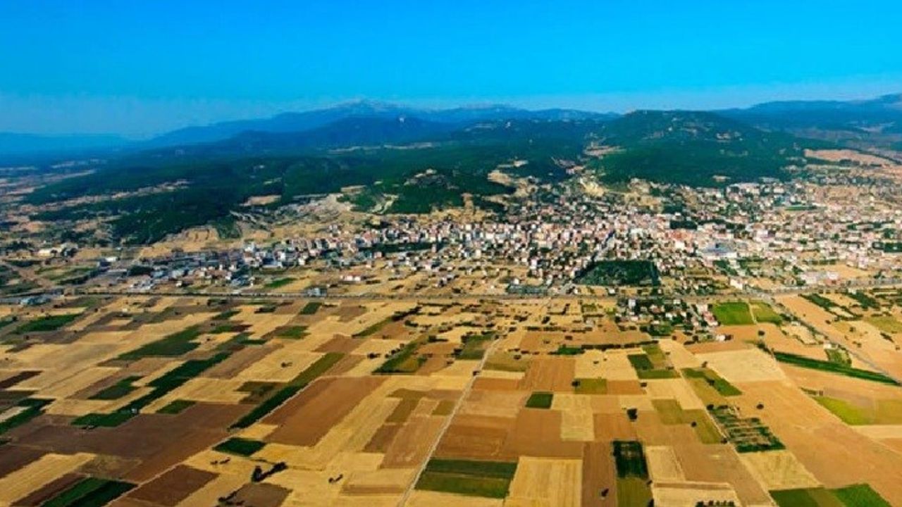 Atıl tarım arazilerinin listesini vermeyen muhtar görevden uzaklaştırıldı