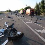 Kaza sonrası ortalık savaş alanına döndü: Aynı aileden 3 ölü 1 yaralı