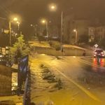 Kuvvetli sağanak ilçede su baskınlarına sebep oldu
