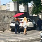 Mersinlilerin sıcakla imtihanına şemsiye kalkanı