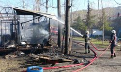 Ordu’da kamp alanında yangın: 10 yapı küle döndü, 3 çadır hasar gördü