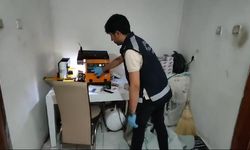 Evleri adeta sigara fabrikasına çevirmişler