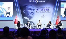 'Atatürk Vizyonuyla Gelecek Yüzyıla Bakış' konferansında bilim, spor ve sanat konuşuldu