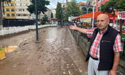 Sel suları çekildi, ilçe çamur deryasına döndü