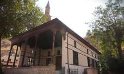 Osmanlı döneminden kalan tarihi yapı: Çay Camii