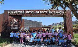 Öğrenciler botanik bahçesini gezdi bitkileri tanıdı