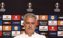 Jose Mourinho: "24 yıllık futbol kariyerimde hiçbir zaman basın toplantısından kaçmadım"