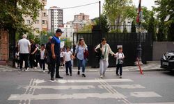 Maltepe’de zabıtayla okullar daha güvenli