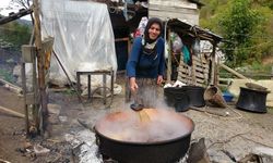 Giresun'da kadınlar yazın bolluğunu kışa taşıyor