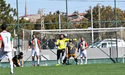 Kayseri 1. Amatör Küme: Talas Anayurtspor: 3 - İncesu Gençlikspor: 1