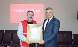 Türk Kızılay’dan Samsun İl Milli Eğitim Müdürlüğü'ne "altın madalya"