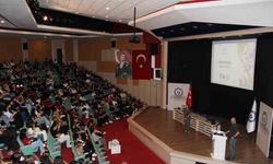 Aydın’da üniversite öğrencilerine ‘Bağımlılıkla Mücadele” semineri verildi