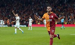 Trendyol Süper Lig: Galatasaray: 1 - Alanyaspor: 0 (İlk yarı)