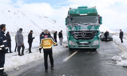 Kar yağışının ardından Erzincan’da kapanan şehirlerarası yollar ulaşıma açıldı