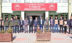 Bayburt’ta çiftçilere sıvat dağıtıldı