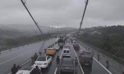 İstanbul Boğazı’nda Ata'ya saygı duruşu