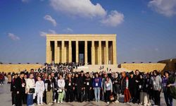 Ankara’ya düzenlenen gezide Ata’nın huzuruna çıktılar