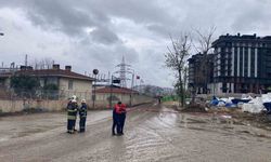 İş makinesi doğalgaz borusunu deldi, 13 mahallenin gazı kesildi