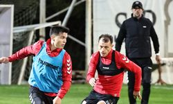 Sivasspor’un Antalya kampı başladı