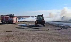 Mardin’de seyir halindeki tır alev alev yandı