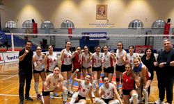 Turgutlu Belediyespor basketbol ve voleybolda haftayı galibiyetle kapattı