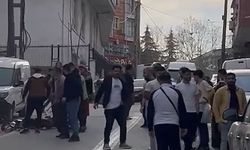 Esenyurt’ta bir şahıs motosikletiyle kavga edenlerin arasına daldı: O anlar böyle görüntülendi