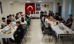 Ramazan’ın bereketi öğrencilere paylaşıldı