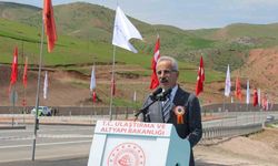 Bakan Uraloğlu müjdeyi verdi, Siirt’e tren geliyor