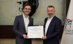 Rektör Kırışık’tan Anatomi Alanınında Türkiye Birinciliği Kazanan Akademisyene Ödül
