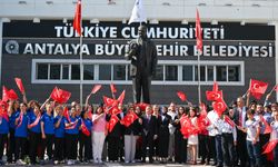 Büyükşehir Belediyesi'nde 19 Mayıs coşkusu törenle başladı