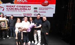 Mersin Erdemli’de gençlere unutulmaz karne hediyesi