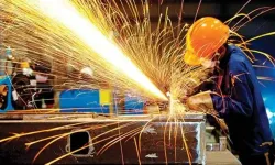 Sanayi üretimi yıllık yüzde 3,3 arttı