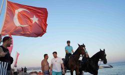 Ayvalık sahillerinde atlı jandarma göreve başladı