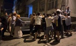 Samsun’da sokak ortasında park yeri kavgası: Tekme ve yumruklarla birbirlerine girdiler