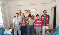Yarım asırlık evli çifte teşekkür plaketi