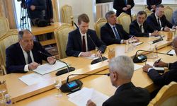 Lavrov: "Putin, Zelenskiy de dahil görüşmeye hazır olduğunu defalarca söyledi"