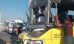 Mardin’de halk otobüsü ile tır çarpıştı: 1 ölü, 11 yaralı