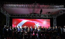 CHP Genel Başkanı Özel, Uşak Belediyesi Ferdi Zeyrek Amfi Salonu açılışına katıldı