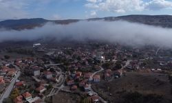 Gökyüzünü kaplayan sis, kartpostallık manzara oluşturdu