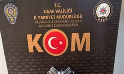 Uşak’ta otobüste 55 ruhsatsız tabanca bulundu