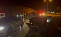 Yozgat’ta aydınlatma direğine çarpan otomobilin sürücüsü hayatını kaybetti