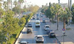 Mersin’de 19 Kasım sabahı trafiğin yoğun olduğu yollar