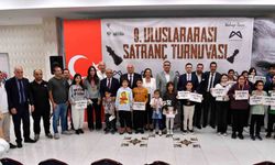 ‘9. Uluslararası Satranç Turnuvası’nda ödüller sahiplerini buldu