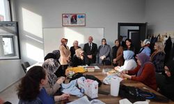 Darıca’da anneler ve çocukları aynı çatı altında eğitim görüyor