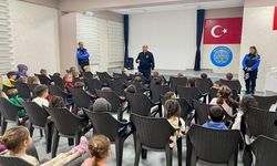 Kütahya’da minik öğrencilere suçtan korunma yöntemleri anlatıldı